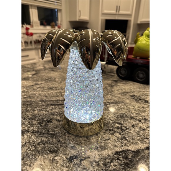 Palm Tree Color Changing Night Light Glitter Sparkle and Metal Candle Holder - Picture 3 of 11